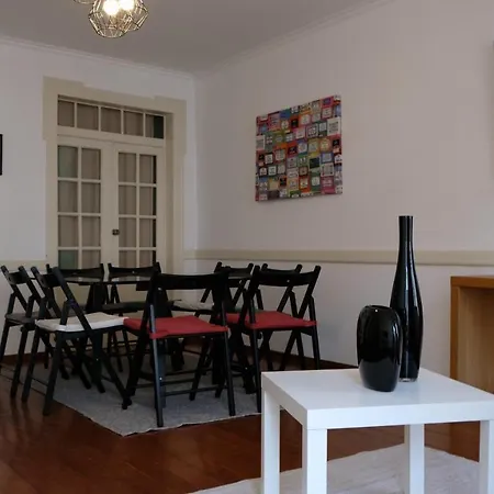 Апартаменты Grupo Ou Familias