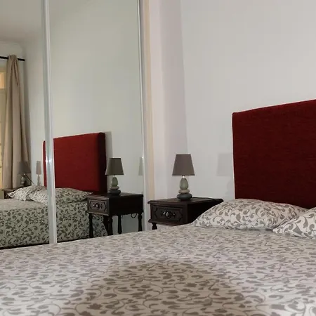 Apartment Grupo Ou Familias Lisbon