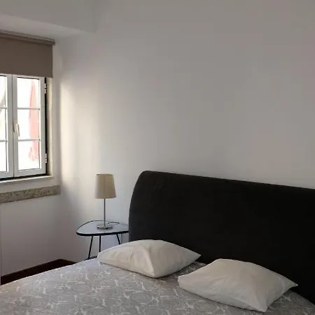 Апартаменти Grupo Ou Familias