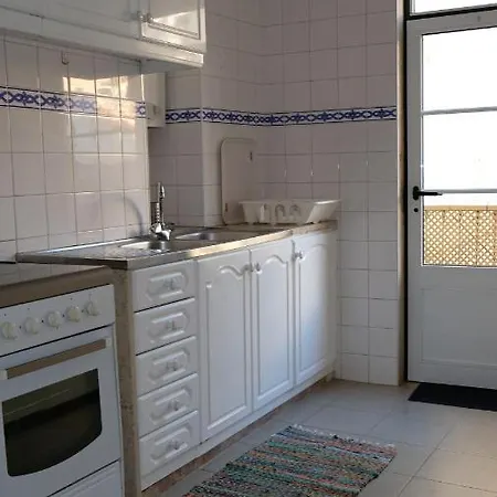 Апартаменти Grupo Ou Familias *