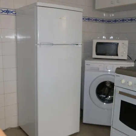 Grupo Ou Familias * Лісабон